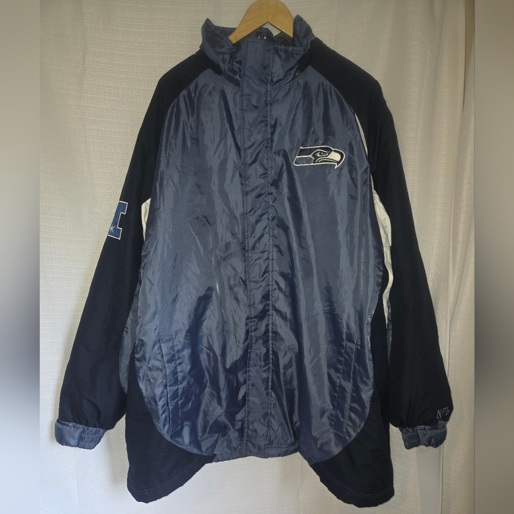 Men's XXL Seattle Seahawks Zip-Up Insulated Color Block Jacket